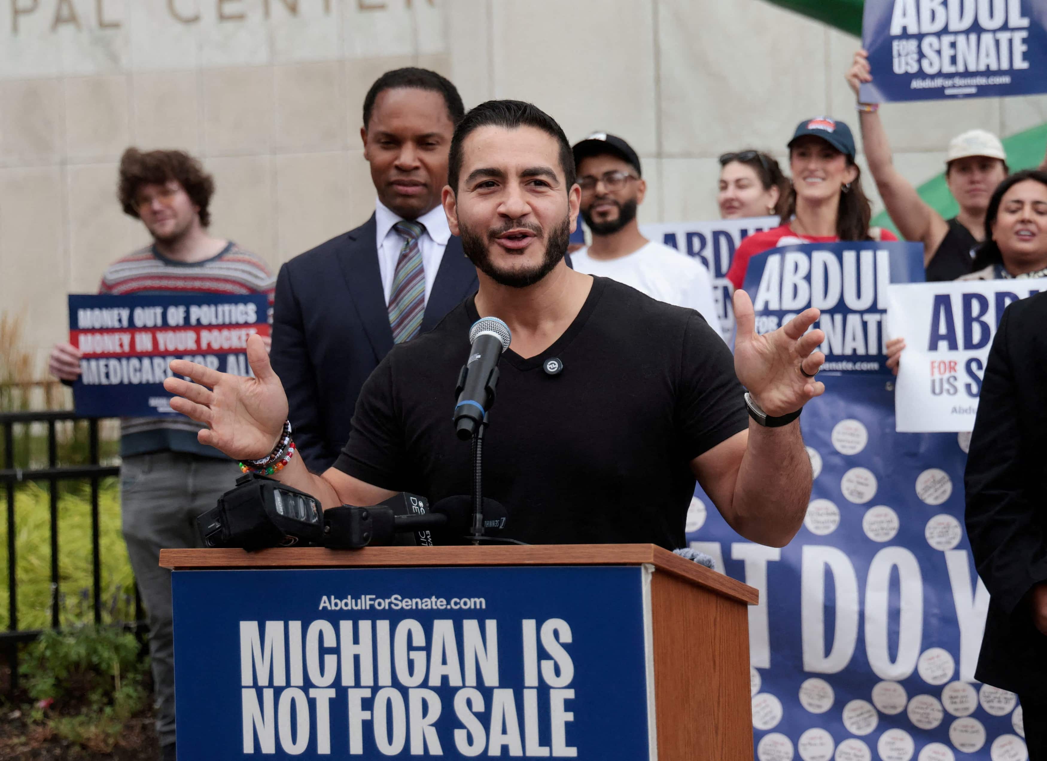 Abdul El-Sayed triomphe aux primaires démocrates du Michigan et vise le Sénat