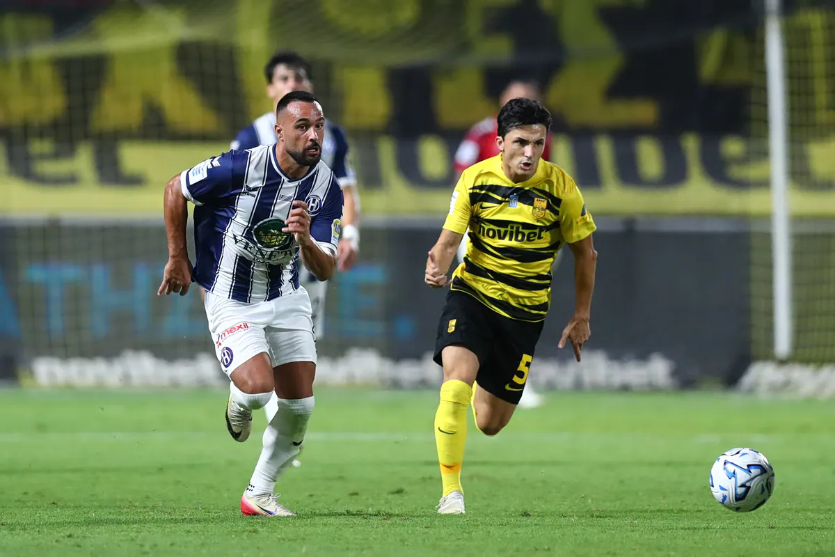 Aris et Héraklès terminent sur un 0-0 au Kleanthis Vikelidis tandis que Kifisia signe son premier succès de la saison grâce à Pombo.