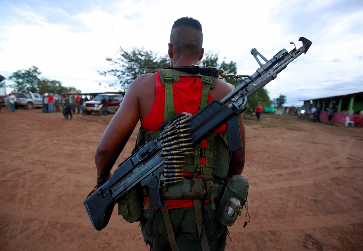 Colombie : 27 anciens membres des FARC inculpés pour crimes contre l'humanité