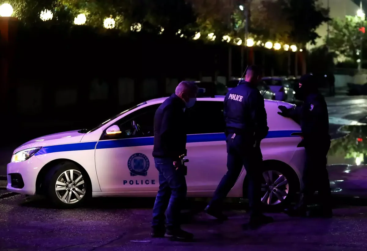 Contrôles de la police grecque dans des maisons closes à Athènes : 25 arrestations