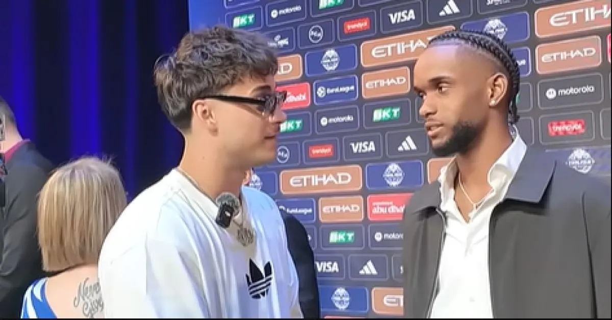 Un défi amical entre Matt Kiatipis et Jan Montero, nouvelle recrue de l'Olympiacos