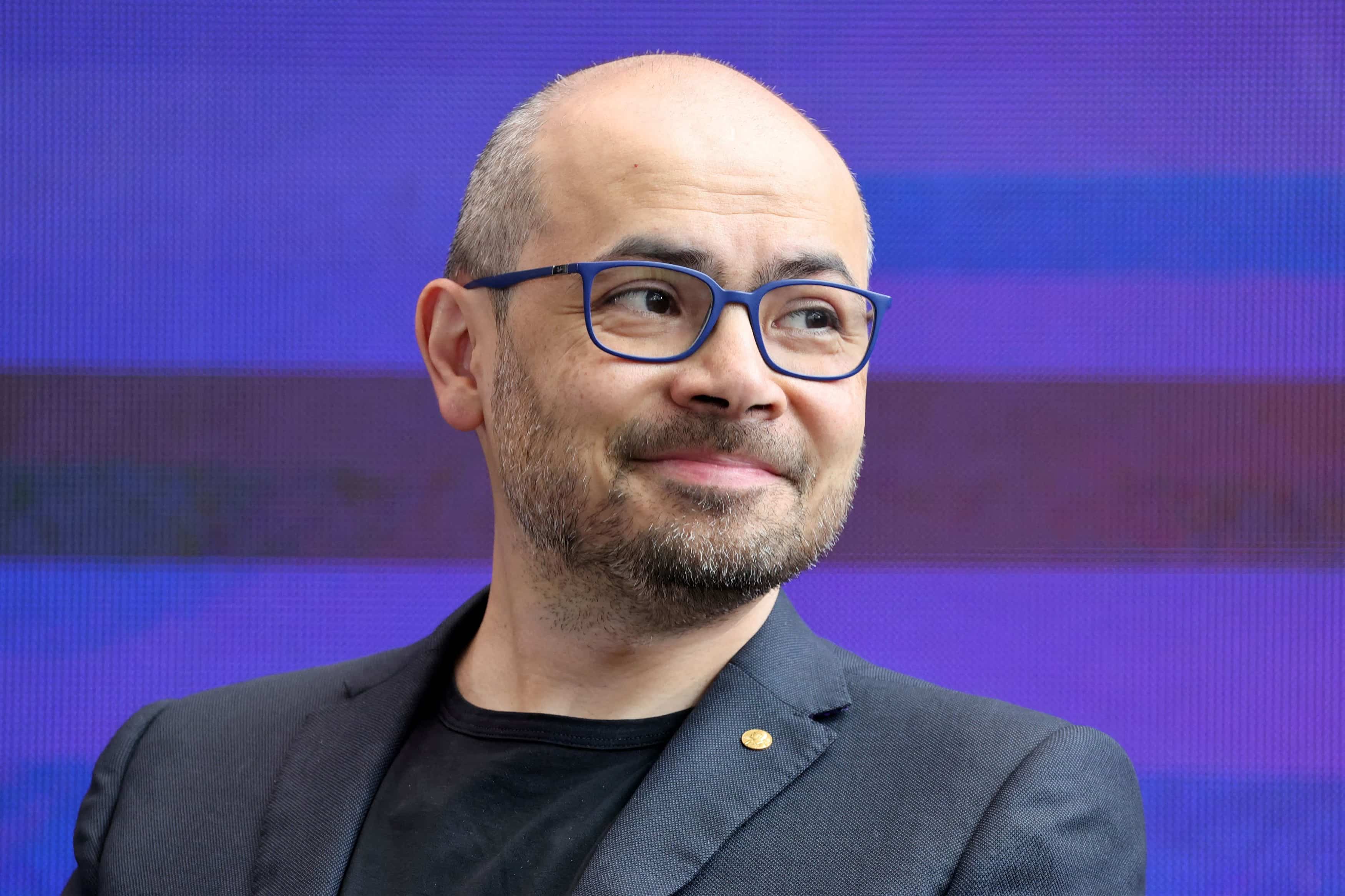 Demis Hassabis à la tête de Google DeepMind : Vers une Intelligence Artificielle Surhumaine