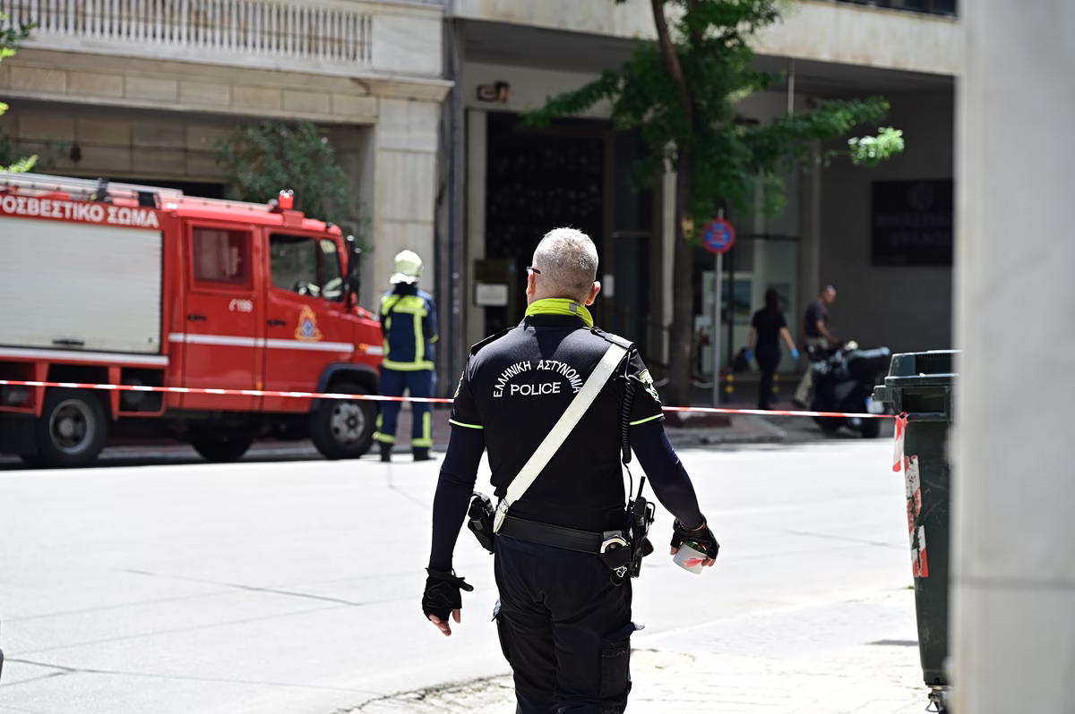 Fausse alerte à la bombe à l'ambassade de France à Athènes : aucun engin suspect découvert