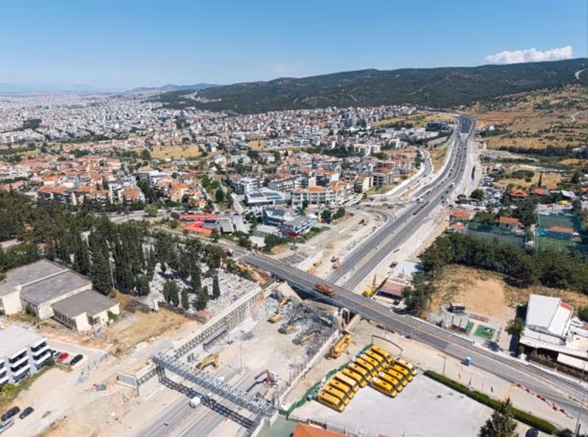 Fermeture Nocturne de la Périphérie de Thessalonique pour les Travaux du Flyover