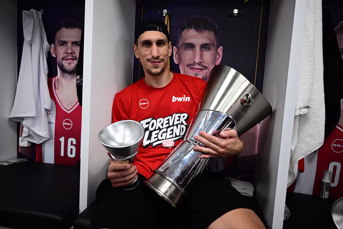Giannoulis Larentzakis quitte l'Olympiacos après six saisons