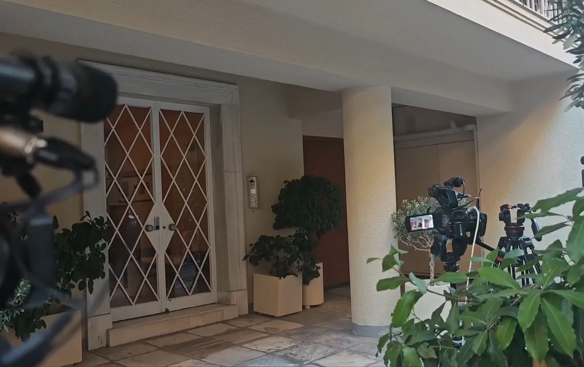 Giorgos Mazonakis : le médecin de la clinique entendu par la police