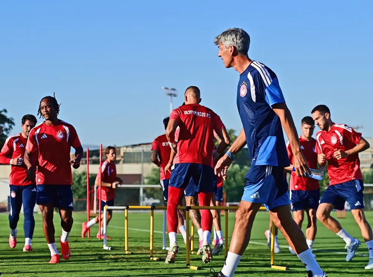 Imanol Alguacil à l’Olympiacos : ambitions, adaptation et héritage basque