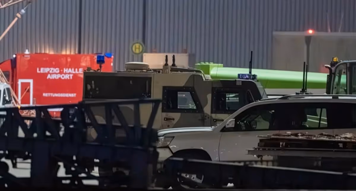 Incident aérien majeur près de l'aéroport de Leipzig: Un avion cargo entre en collision avec un objet non identifié