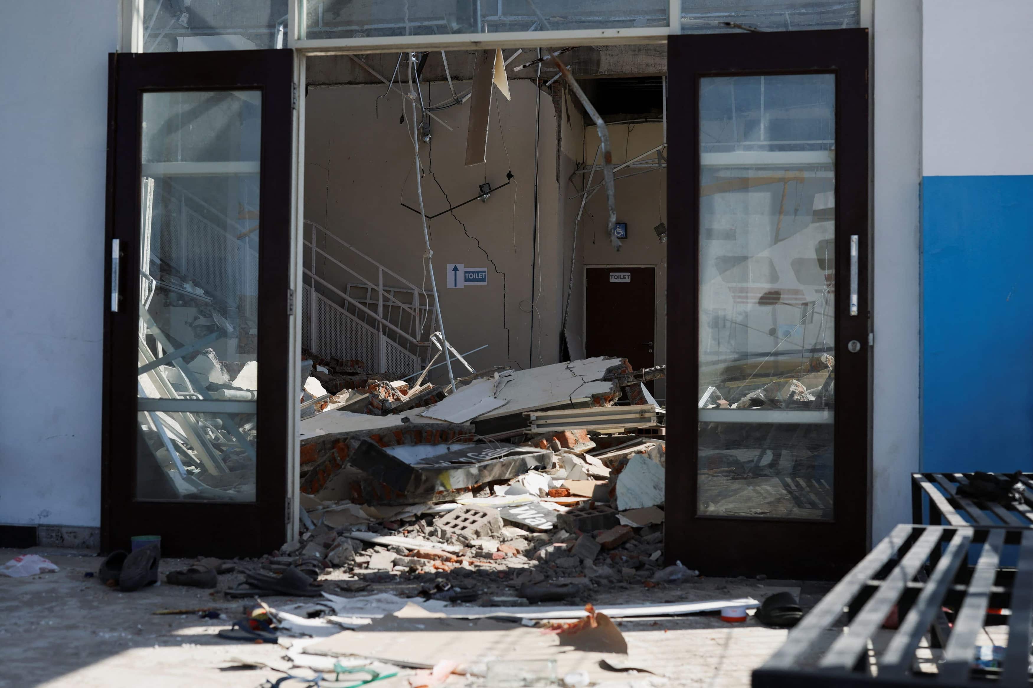 Indonésie : Bilan humain et matériel suite au séisme dévastateur de magnitude 7,7
