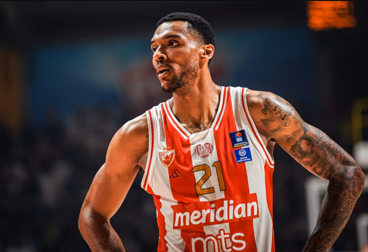 Joel Bolomboy Prolonge Son Séjour à Villeurbanne