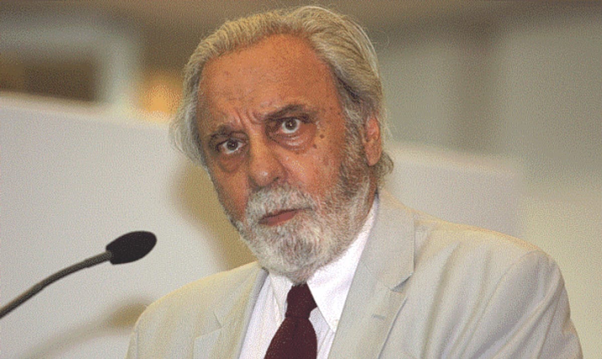Konstantinos Tsoukalas : l'éducation n'est pas un moyen mais un but