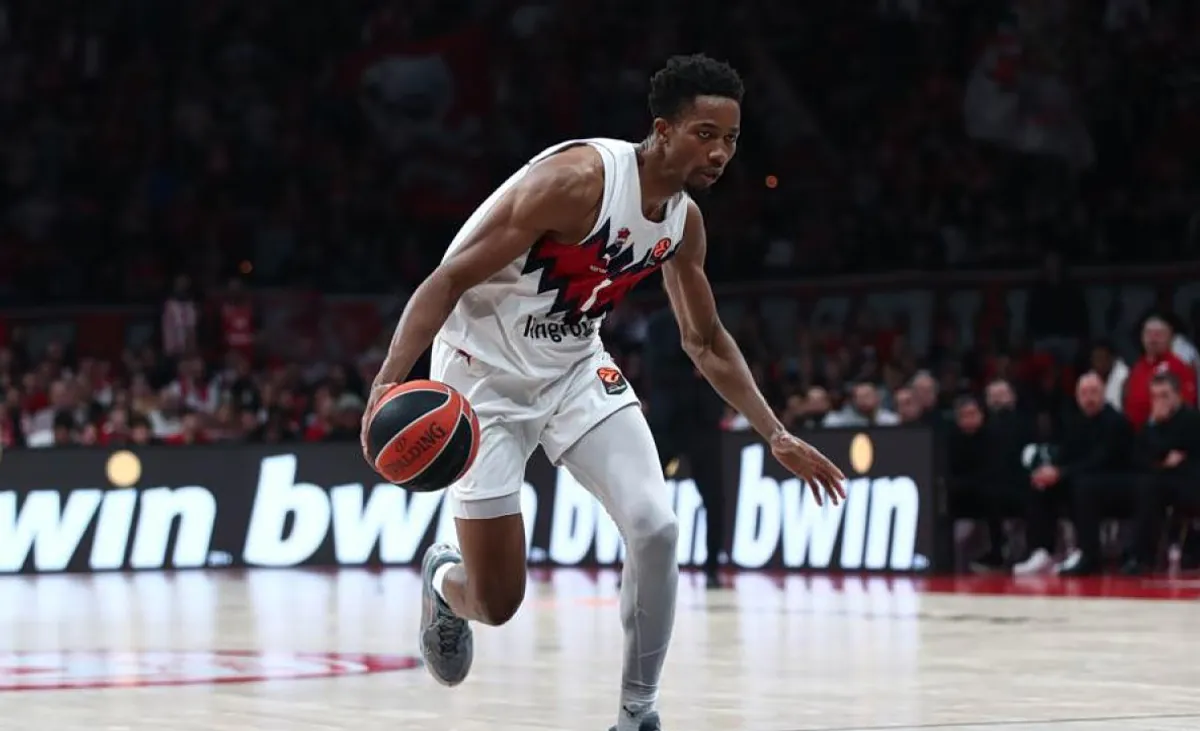 La franchise de Dubaï annonce l'acquisition de Mamady Diakite