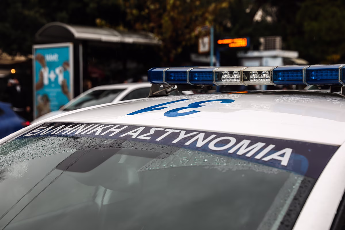 La police dévoile les identités des individus arrêtés pour escroquerie envers des personnes âgées