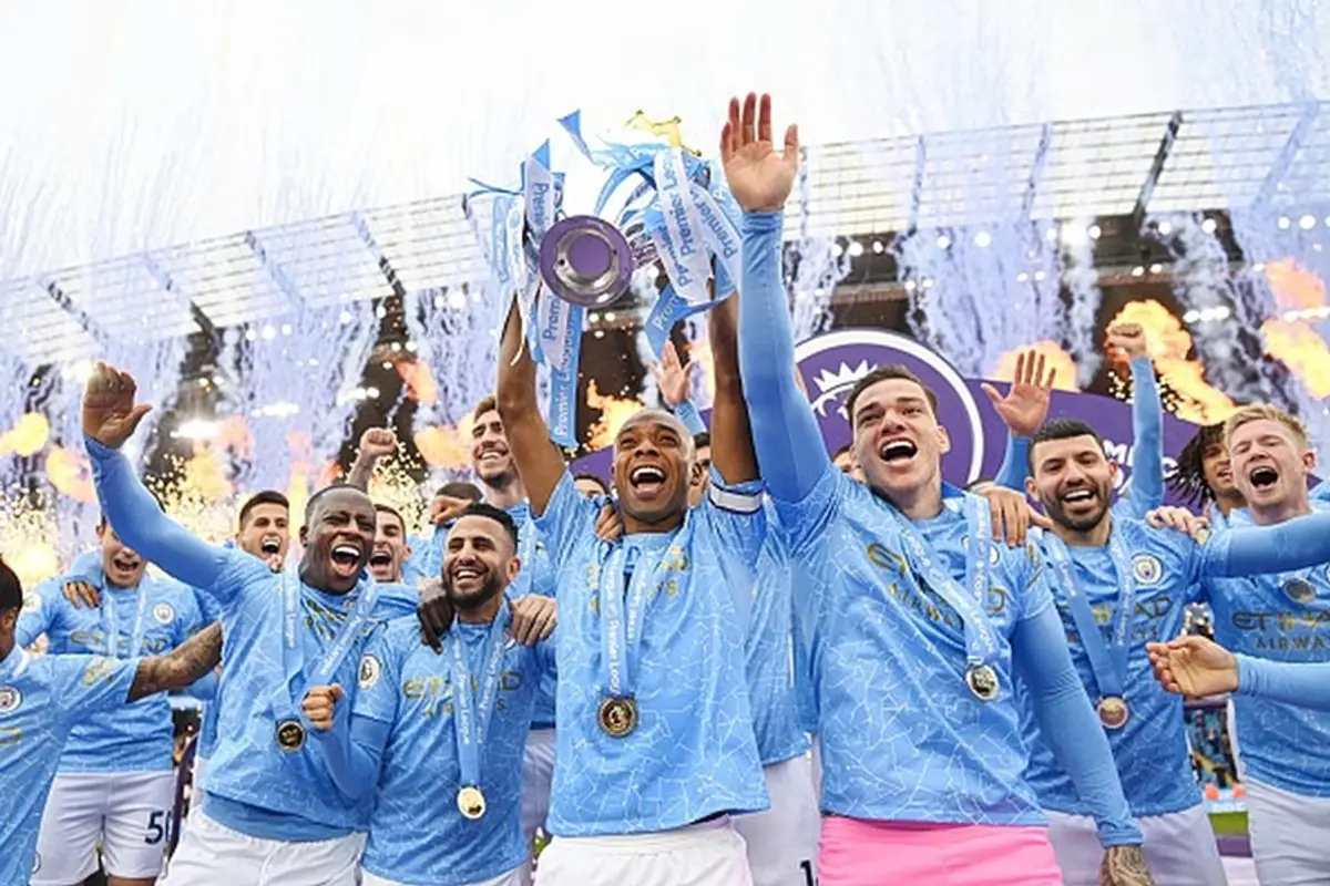 Manchester City : les infractions financières et les titres