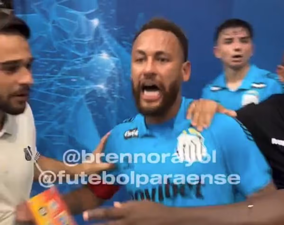 Neymar au cœur d'une controverse après le match Santos-Remo en Coupe du Brésil