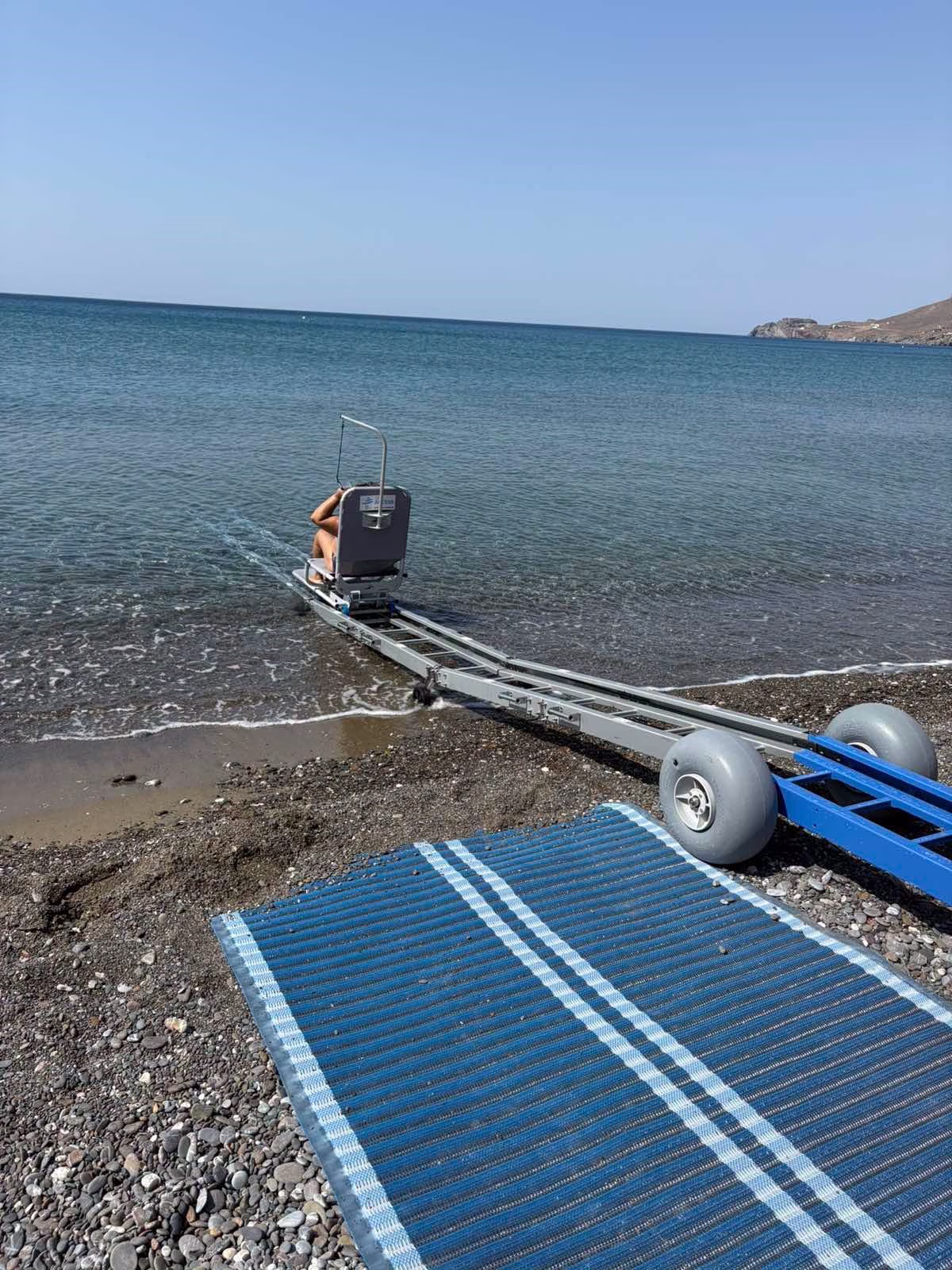 Nouvelle rampe d'accès opérationnelle sur la plage de Tsoutsouros