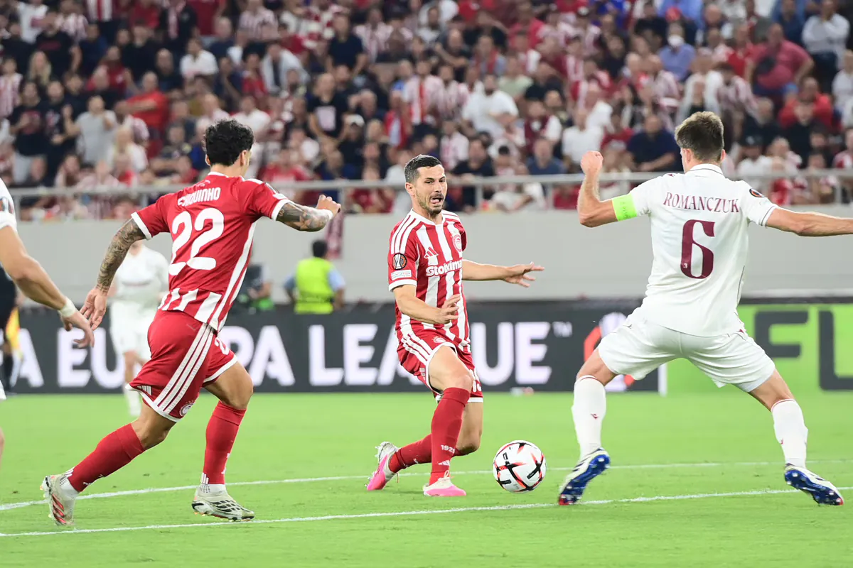 Olympiacos Saliakas : une belle attaque et un tir cadré manqué