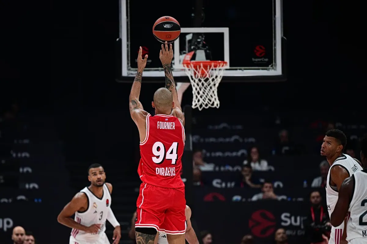 Real Madrid remporte le premier Euroleague Super Cup face à l'Olympiacos