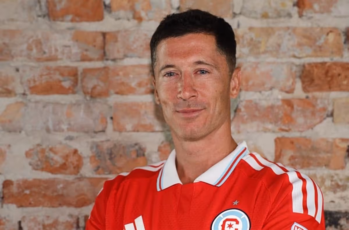 Robert Lewandowski : Réflexions sur son parcours, le deuil paternel et les moments clés de sa carrière