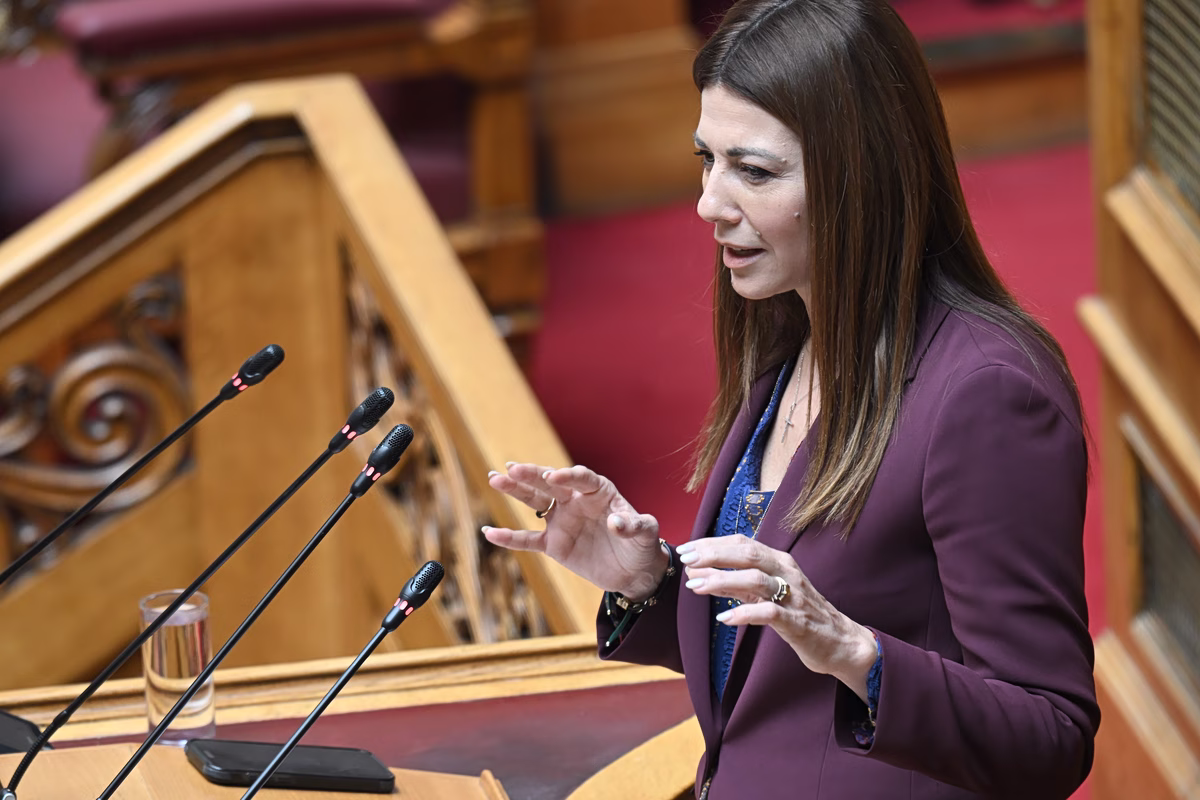 Sofia Zacharaki : aucun sujet de démission concernant les manuels scolaires