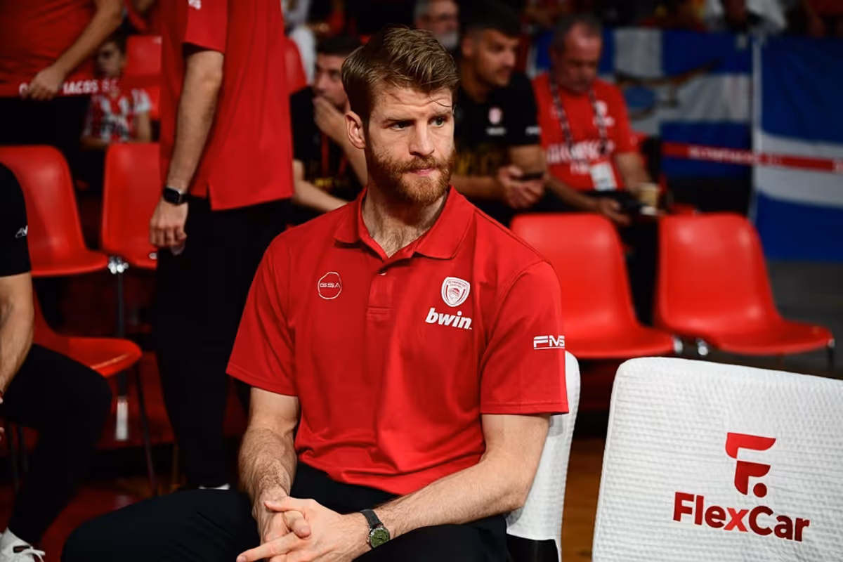 Thomas Walkup quitte l'Olympiacos pour Dubaï