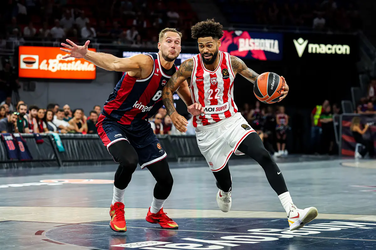 Tyler Dorsey mène l'Olympiakos vers une victoire face à la Baskonia