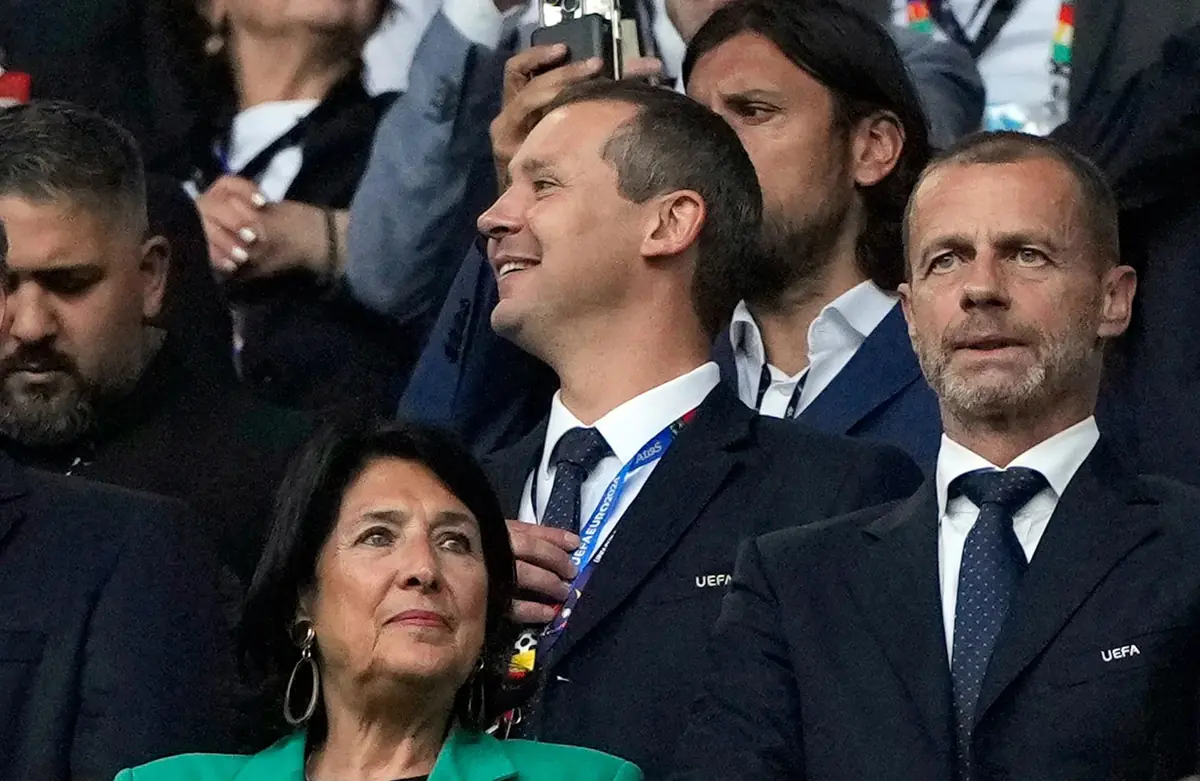 Un Haut Dirigeant de la FIFA Quitte l'Organisation sur Fond de Désaccords Stratégiques