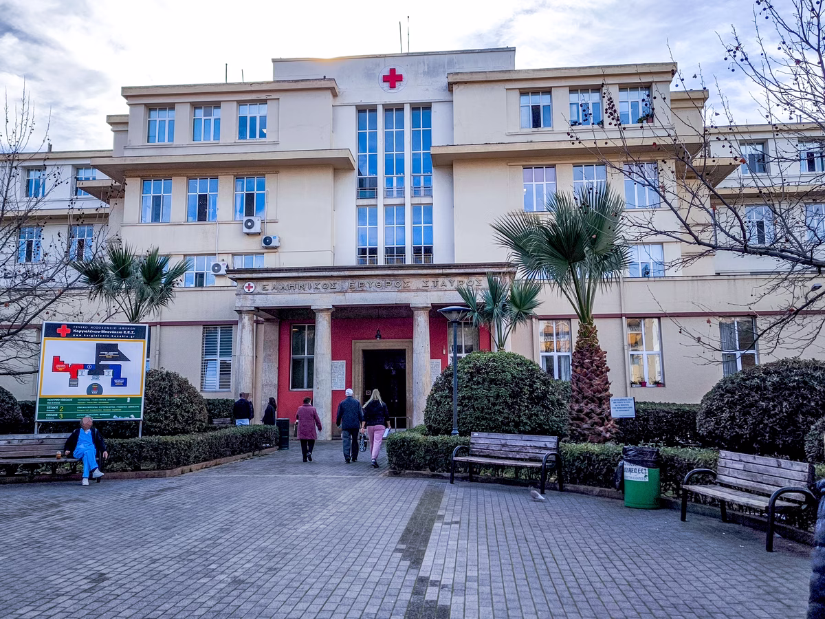 Violences en milieu hospitalier : Une infirmière agressée au Centre Hospitalier de la Croix-Rouge met en lumière les risques du personnel soignant