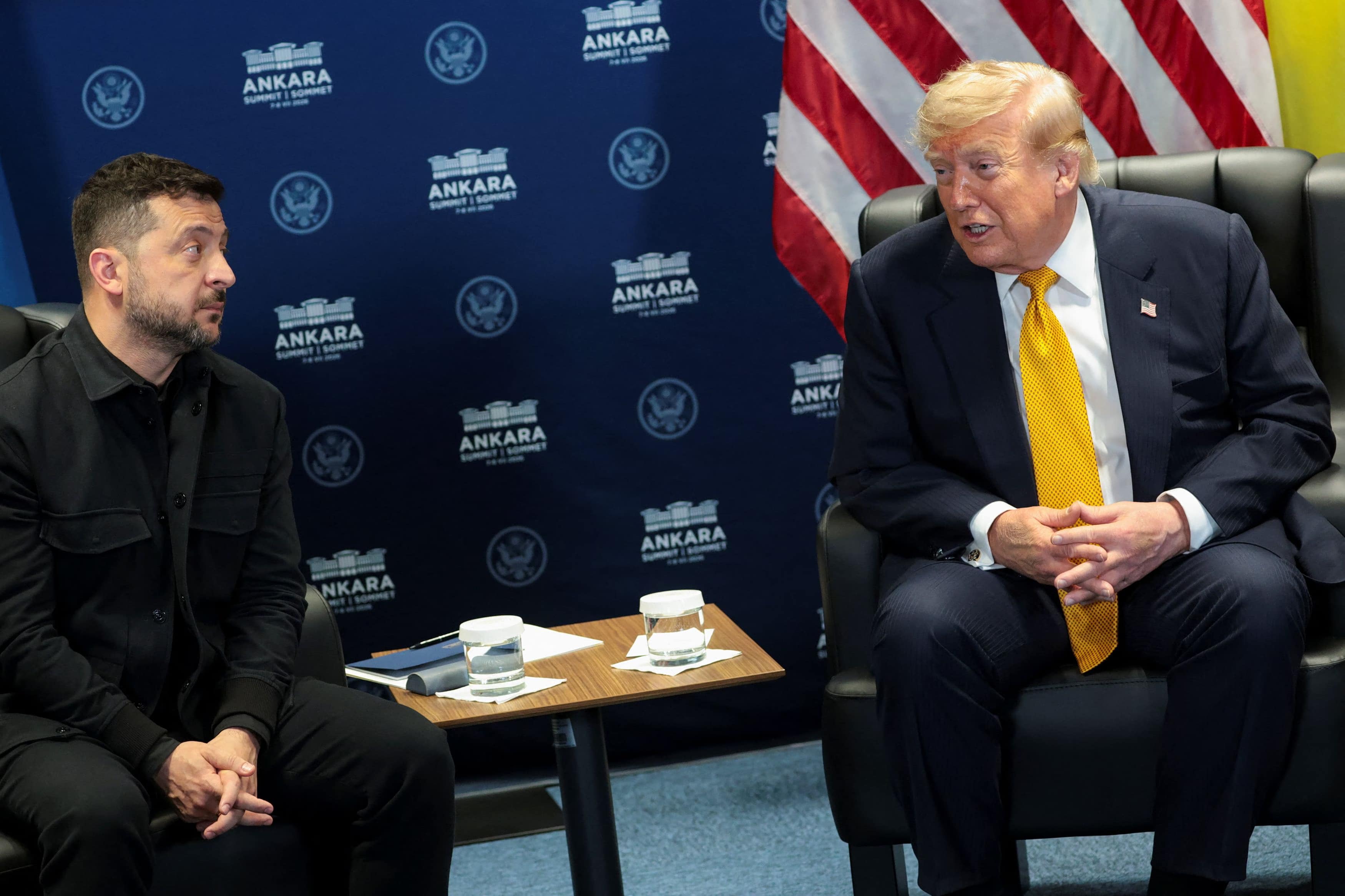 Zelensky a demandé 300 missiles Patriot à Trump, soulignant une urgence