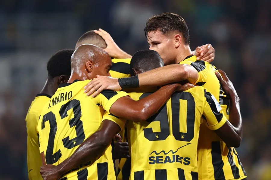 AEK Athènes vs OFI : une victoire nette 3-0 sur coups de pied arrêtés