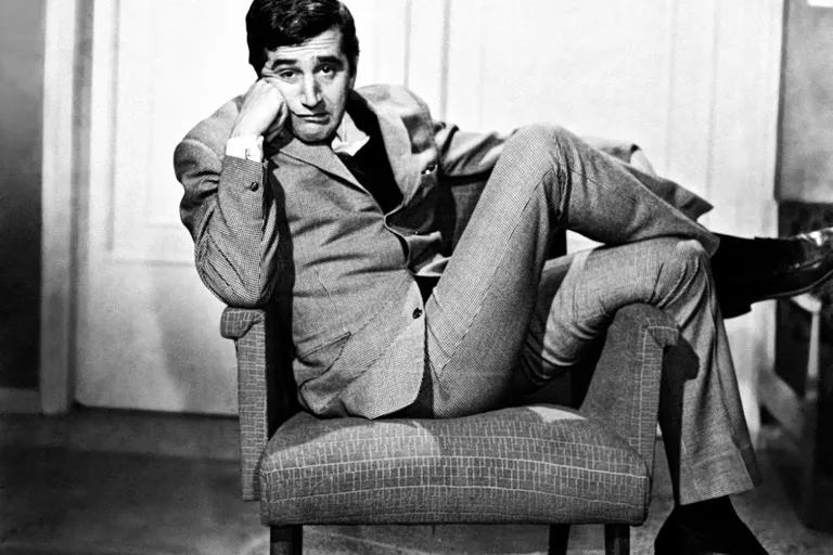 Giorgos Konstantinou : le parcours d'une icône du cinéma grec à 92 ans
