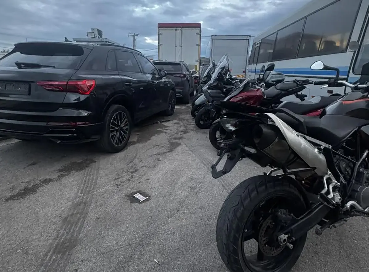 Vol de motos en Attique : la police démantèle un réseau