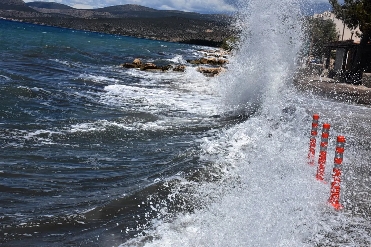 Météo Grèce 1 octobre 2026 : le Red Code maintenu