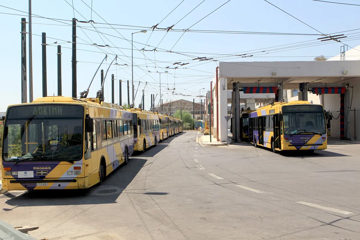Assurance des transports publics en Grèce : une gestion par l'urgence