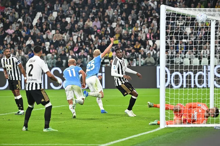 Lazio Juventus 0-3 : le coup de tonnerre de la Lazio