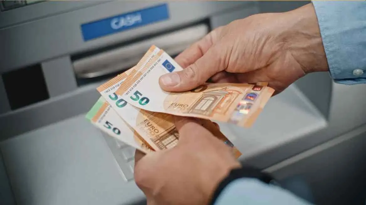 Un Aperçu Détaillé des Paiements e-EFKA et DYPA Prévus Jusqu'au 14 Août
