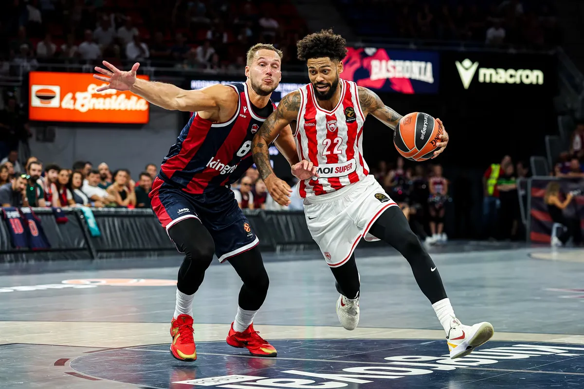 Tyler Dorsey mène l'Olympiakos vers une victoire face à la Baskonia
