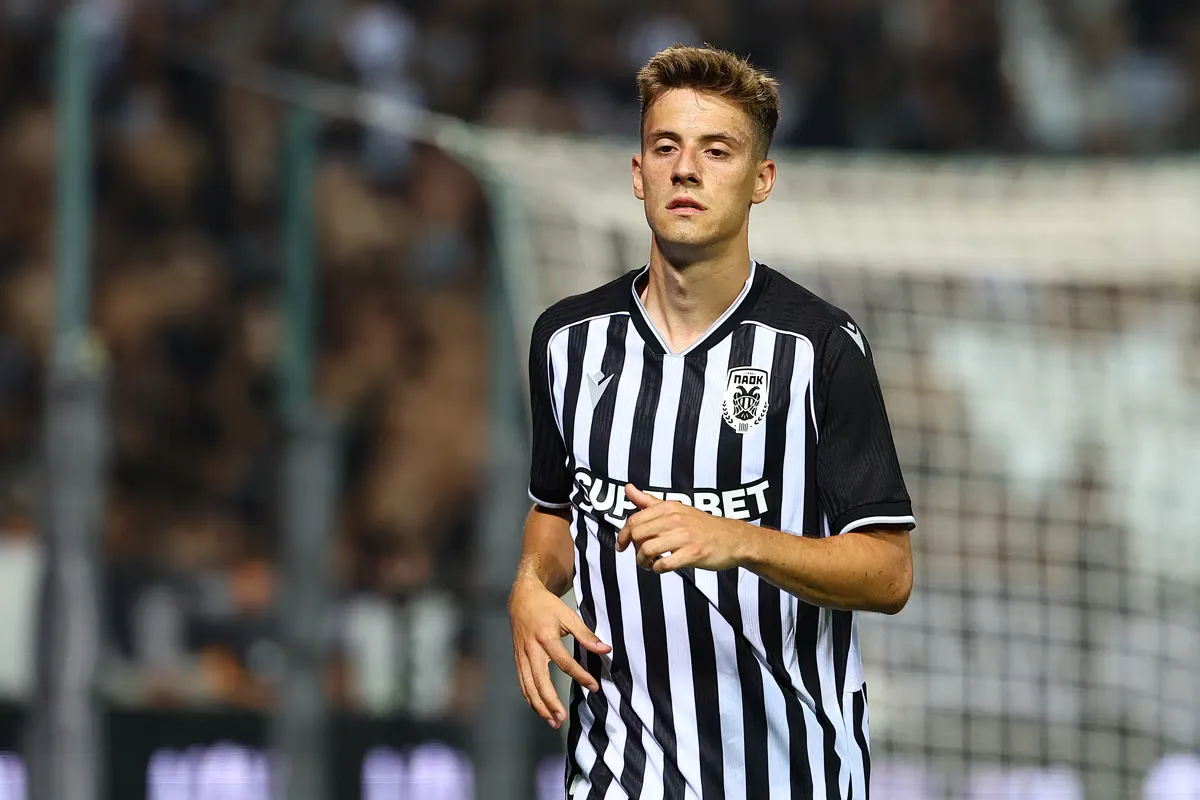 Konstantelias à Dortmund : Les Négociations en Cours pour un Transfert Majeur