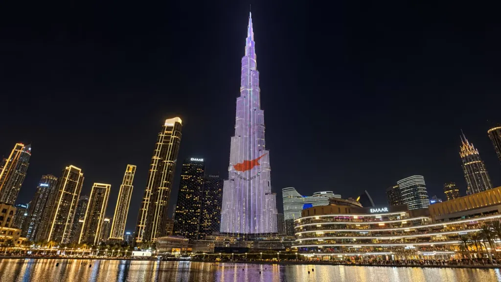 Burj Khalifa : les couleurs de Chypre à l'honneur