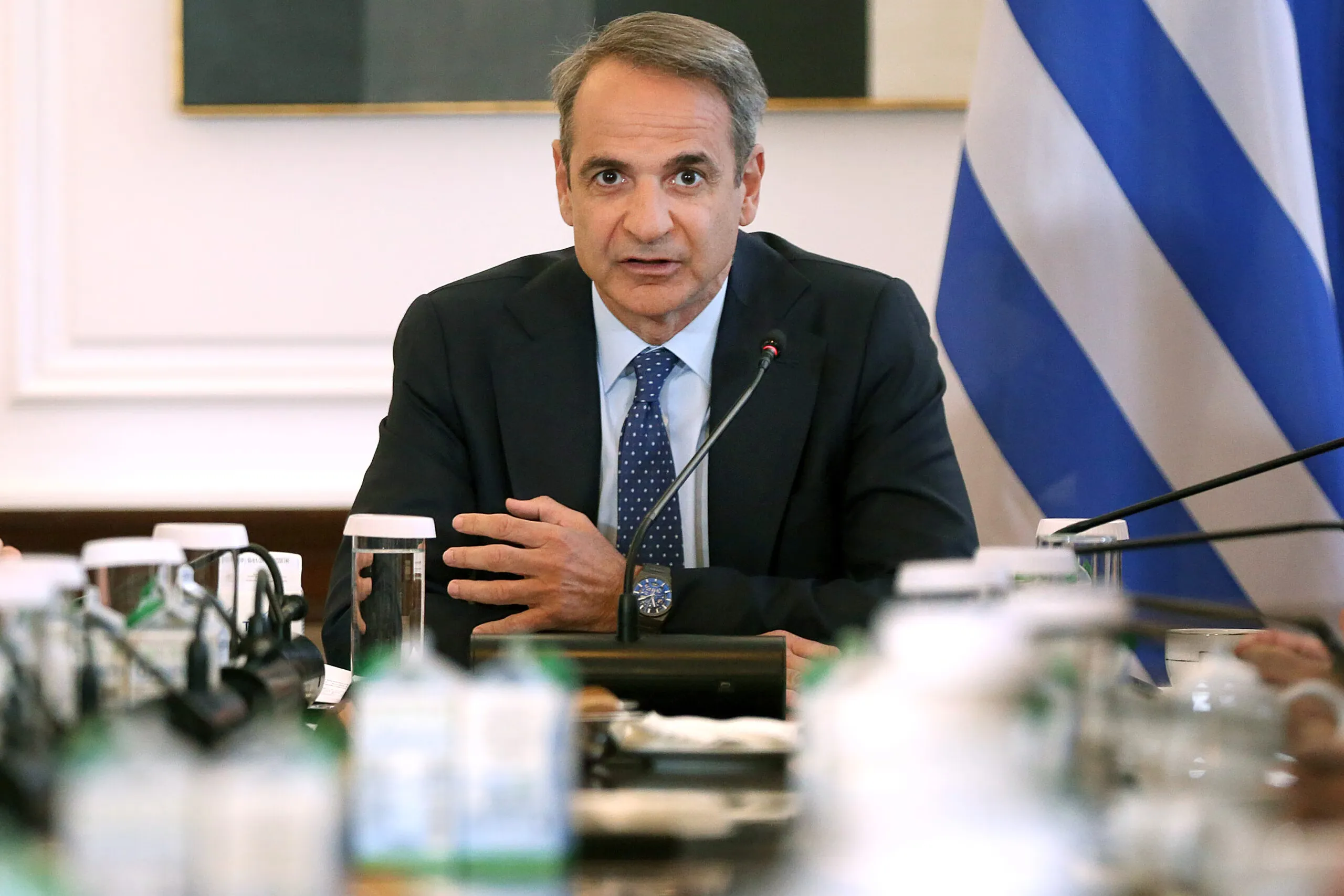 La gestion des crises par le gouvernement sous le feu des critiques après les incendies dévastateurs