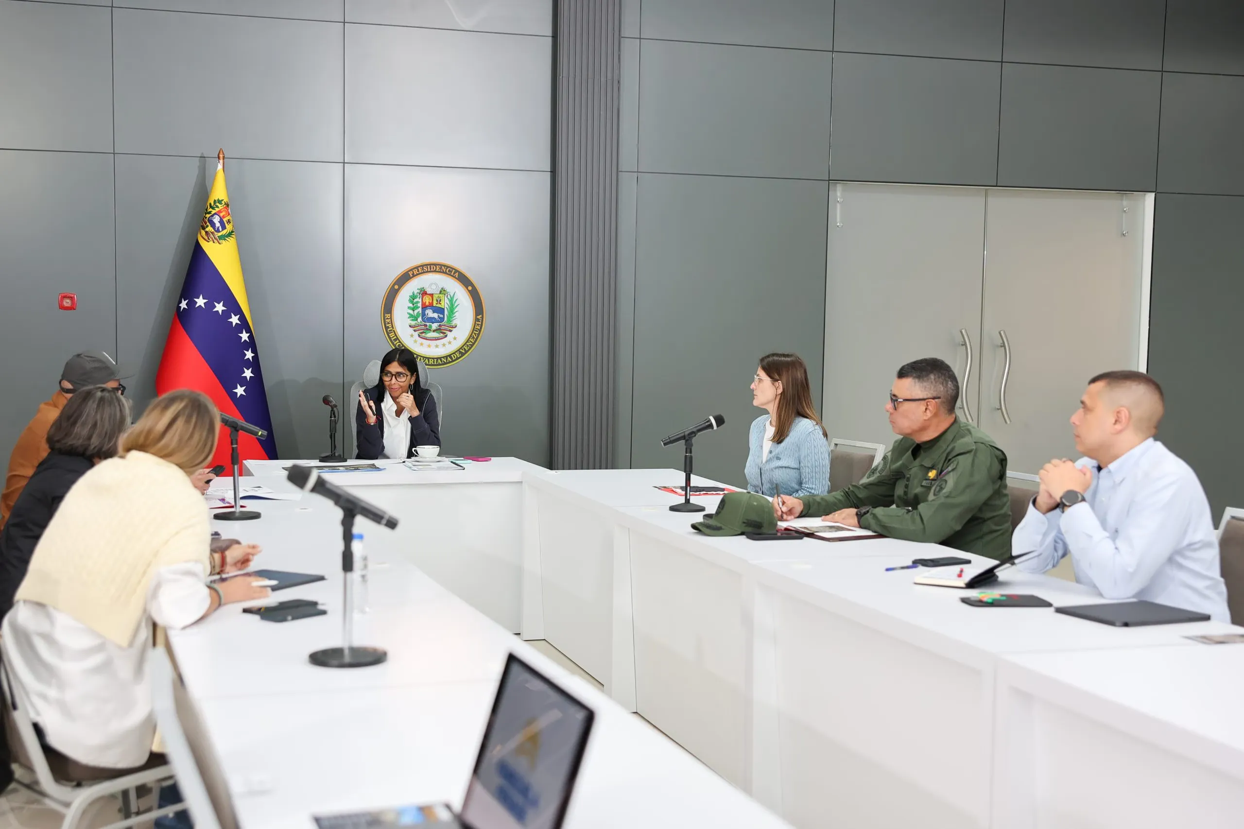 Dialogue stratégique entre les États-Unis et le Venezuela sur la stabilité énergétique et financière
