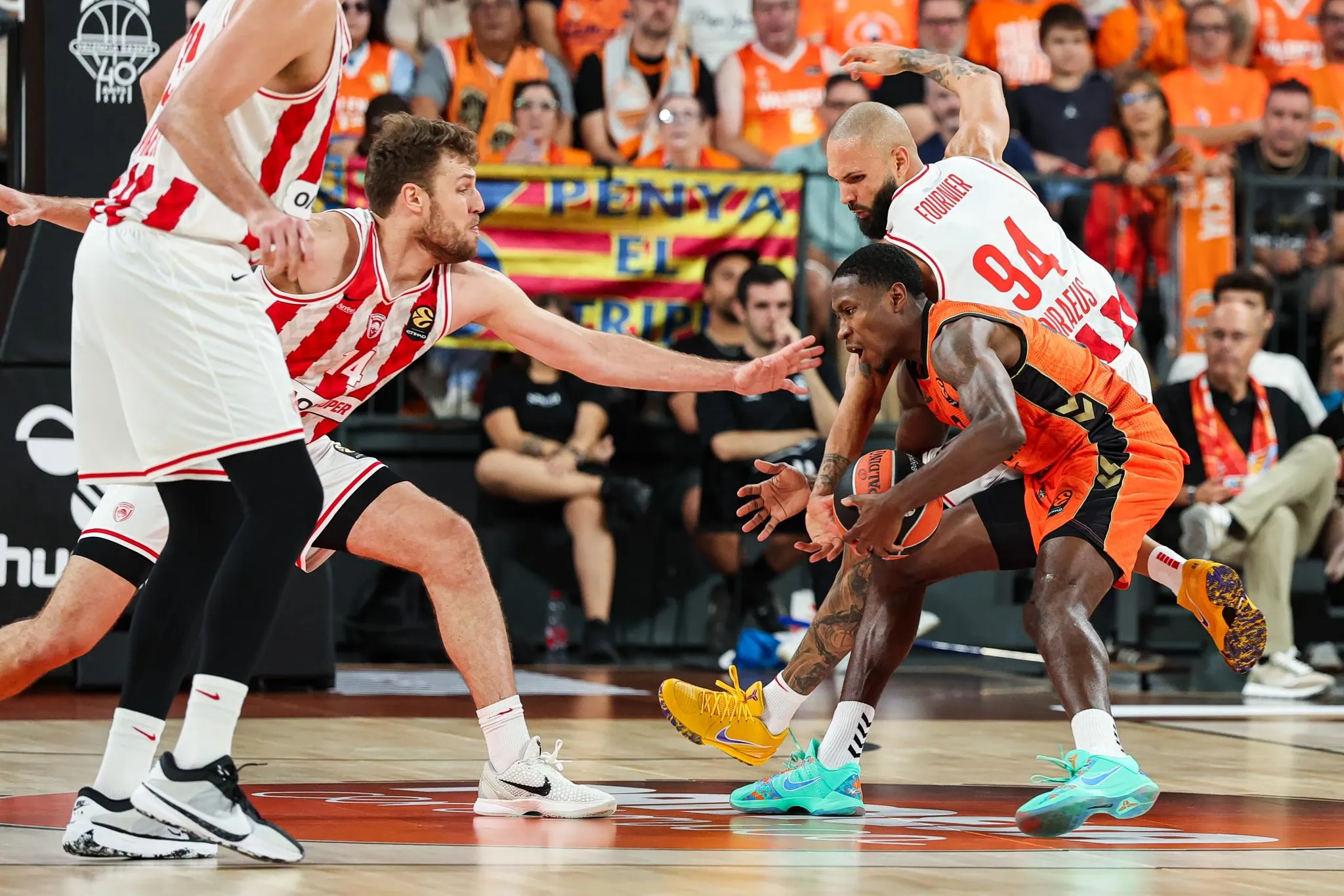 Euroleague : l'Olympiakos et le Panathinaikos dominent