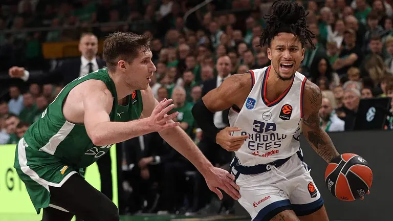 EuroLeague 2026 : Victoires d'Anadolu Efes et de Beşiktaş