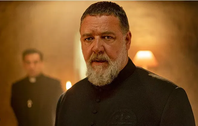 Russell Crowe et Priyanka Chopra Jonas à l'affiche du thriller de science-fiction «Bluefly»