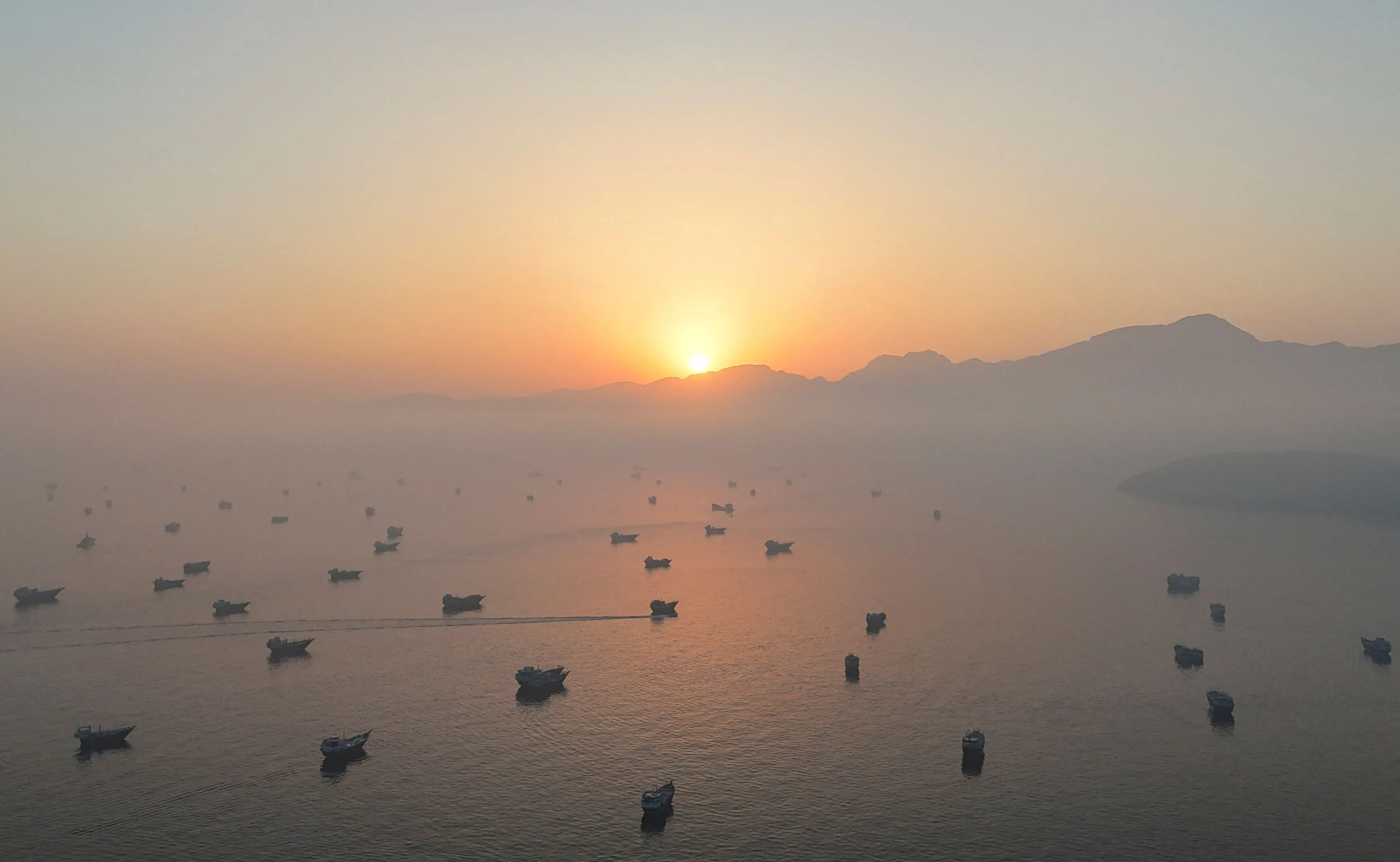 Détroit d'Ormuz : Le trafic maritime diminue en attendant les pourparlers Iran-Oman