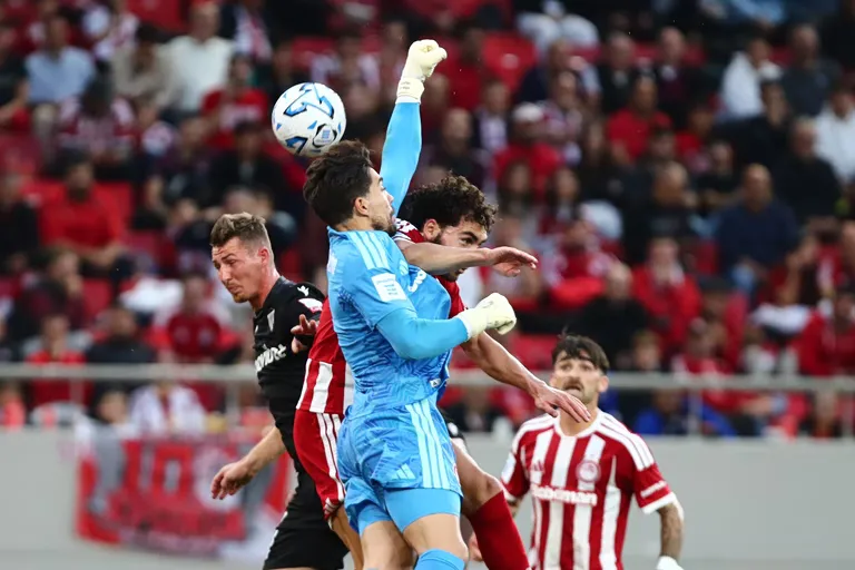 La défense de l'Olympiakos impressionne avec 610 minutes sans but