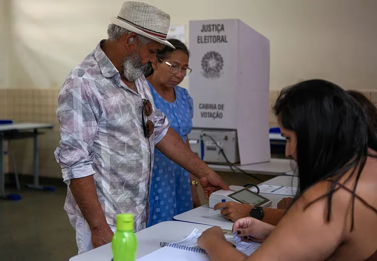 Élections Brésil 2026 : la Cour suprême prolonge le scrutin