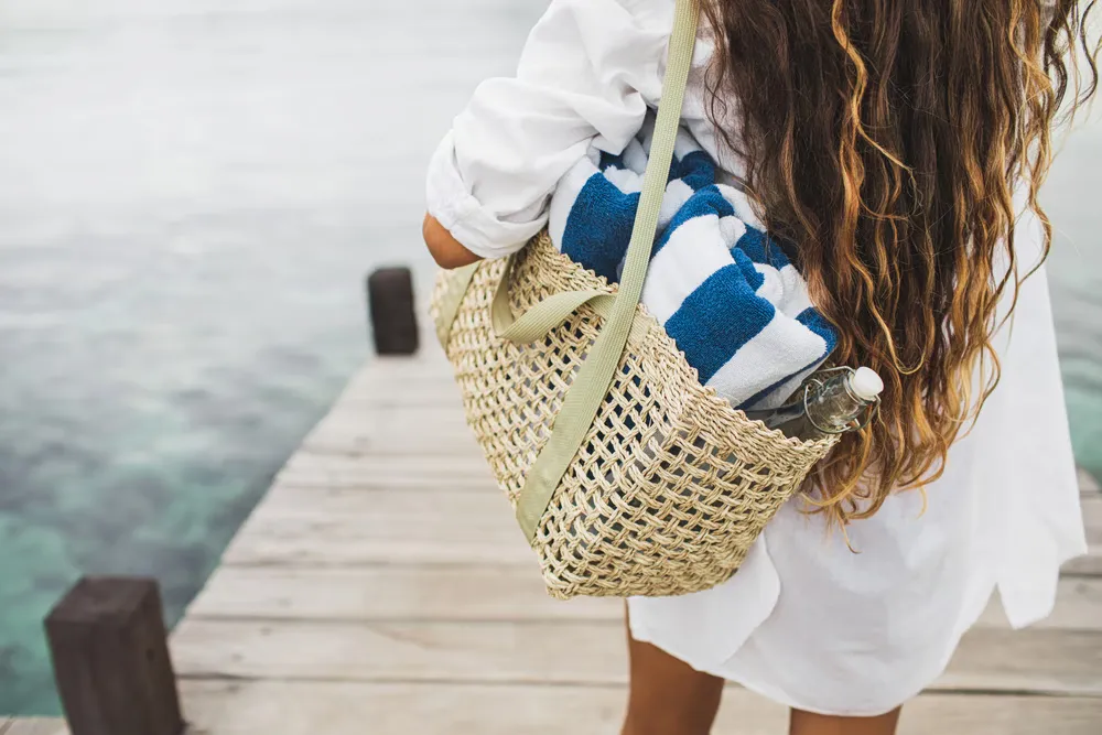 Les essentiels de l'été : Votre trousse de plage idéale