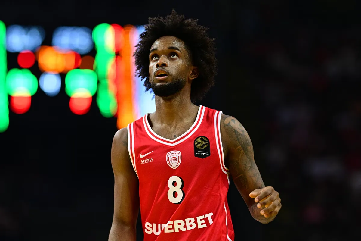 Gian Montero Olympiacos : la confiance en Bartzokas