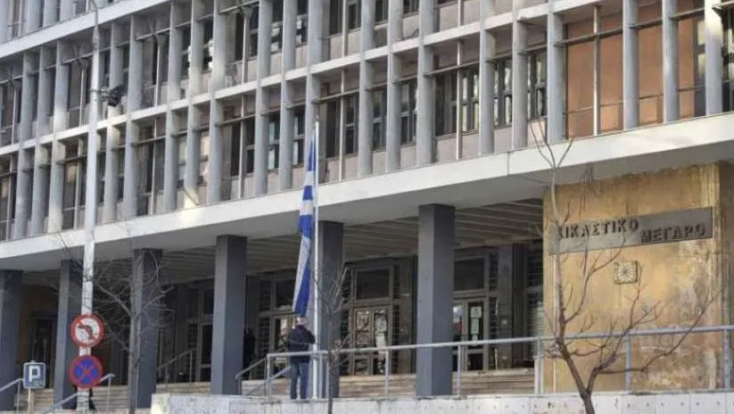 Un homme de 82 ans de Thessalonique condamné pour l'incendie de la maison de son fils